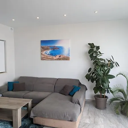 Spacious Penthouse - Prime Location Msida